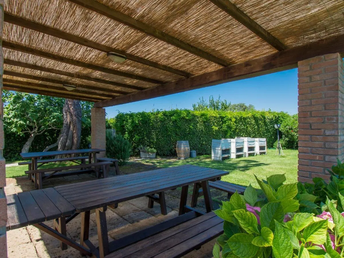 Apartment Podere Tre Termini-1 By Interhome チェチナ